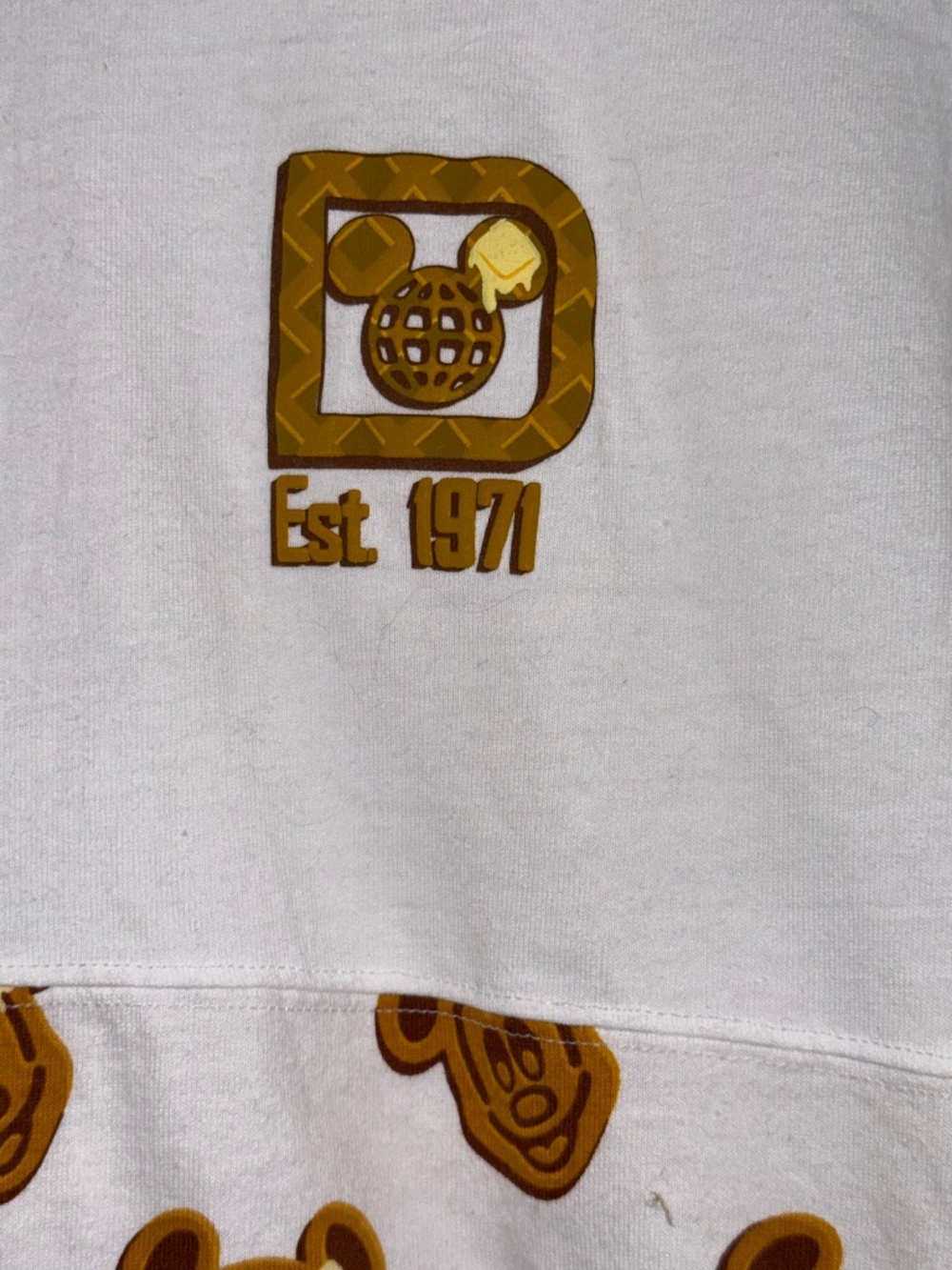 Disney Small spirit jersey mickey waffles icon shirt Small S - Picture 4 of 5